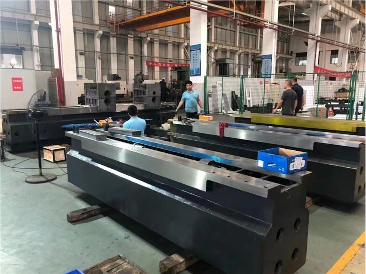 Máquina impulsiona a futura máquina de corte e fresagem de aço CNC